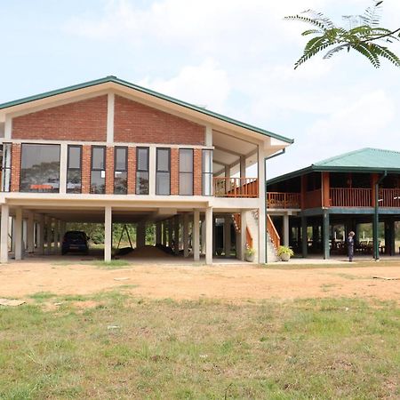 Hotel Kayjay Wild Wilpattu Esterno foto
