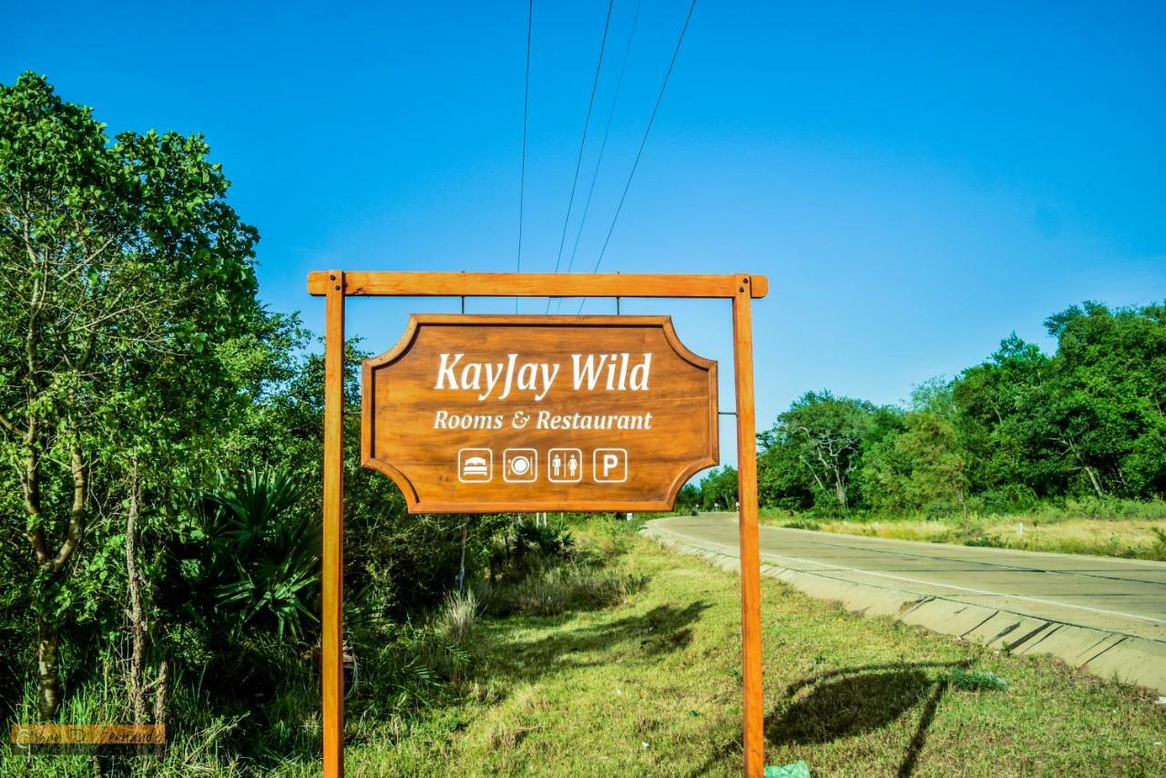 Hotel Kayjay Wild Wilpattu Esterno foto