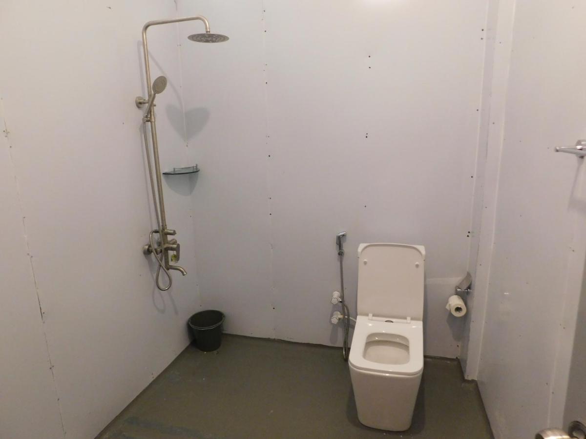 Hotel Kayjay Wild Wilpattu Esterno foto